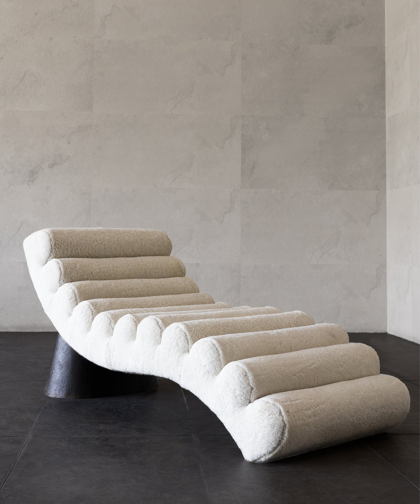 POUND CHAISE | CREAM SHEARLING HammeredDark Bronze