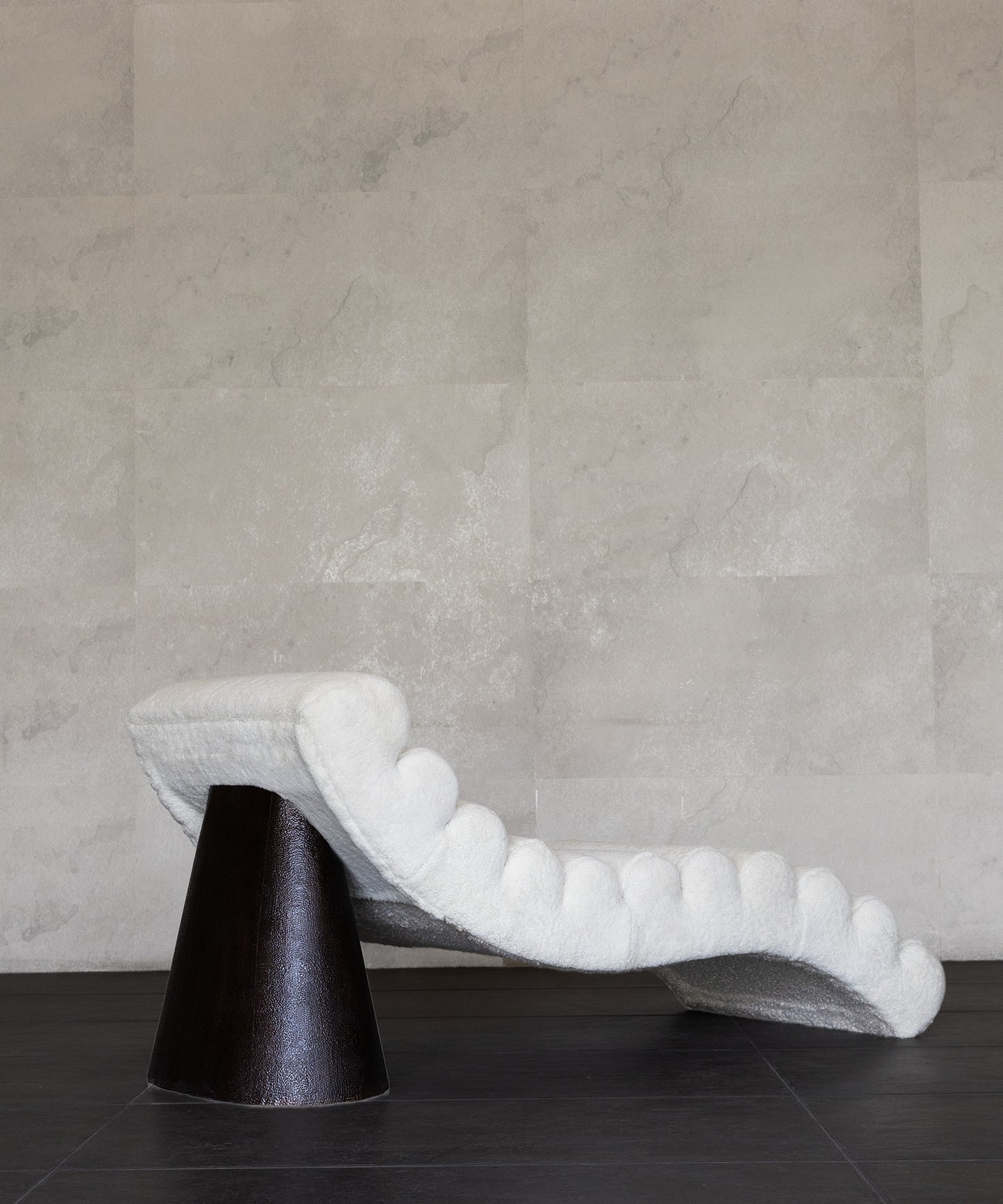 POUND CHAISE | CREAM SHEARLING HammeredDark Bronze
