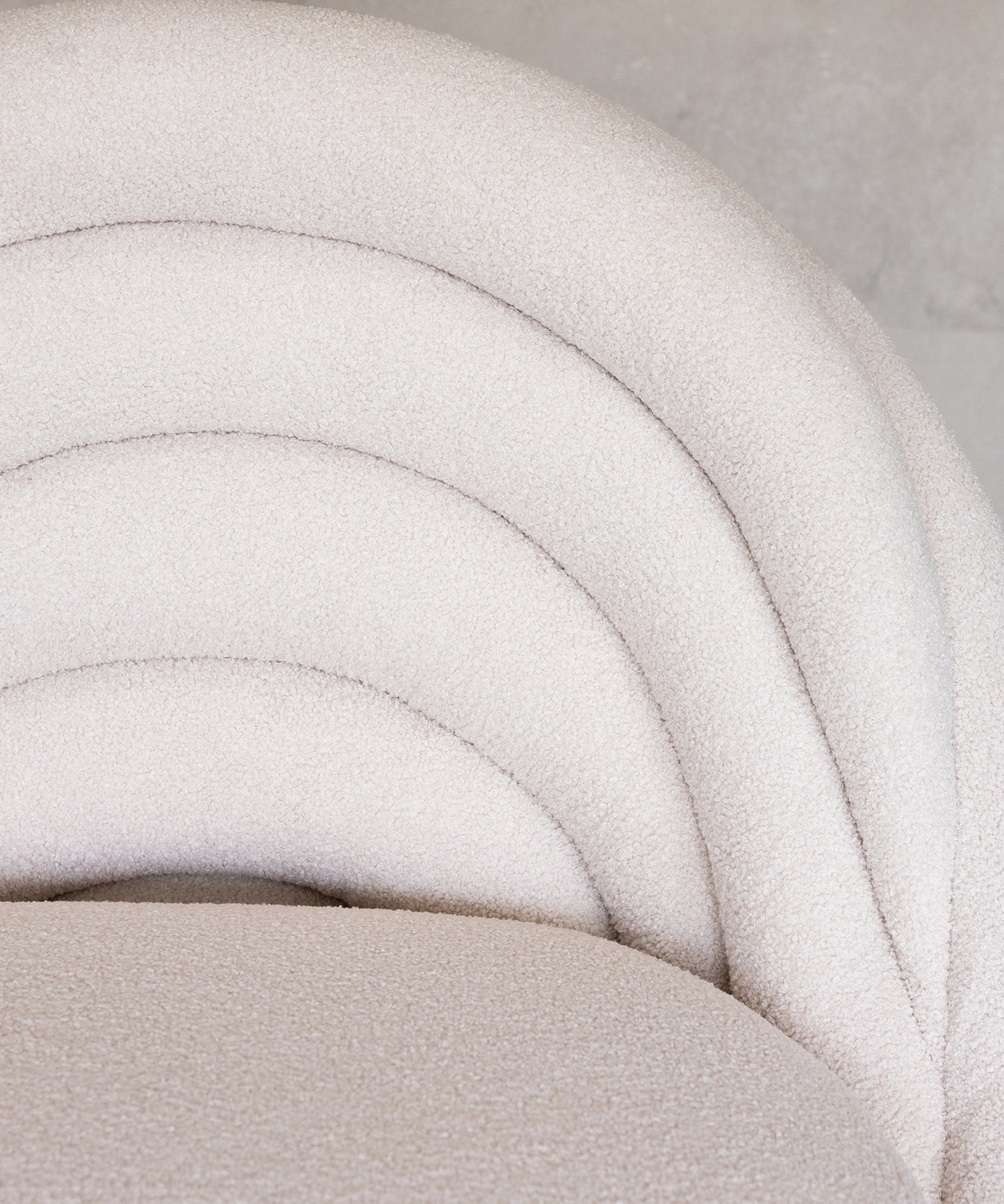 ECHO CHAISE | WARM WHITE