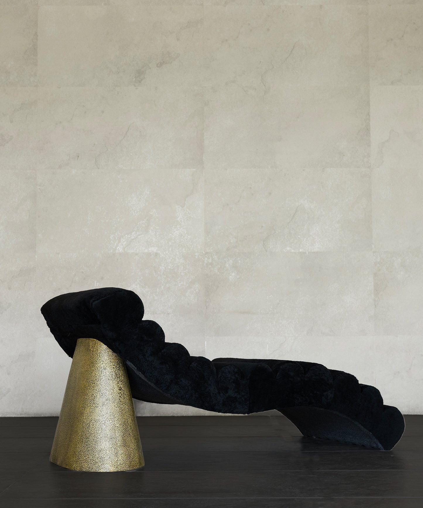 POUND CHAISE | BLACK SHEARLING