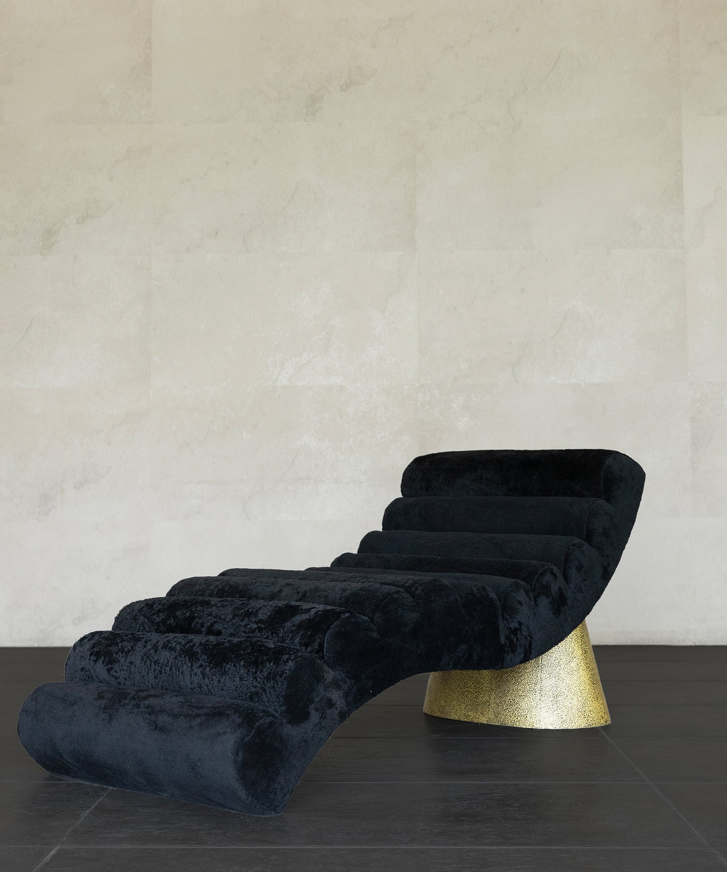 POUND CHAISE | BLACK SHEARLING