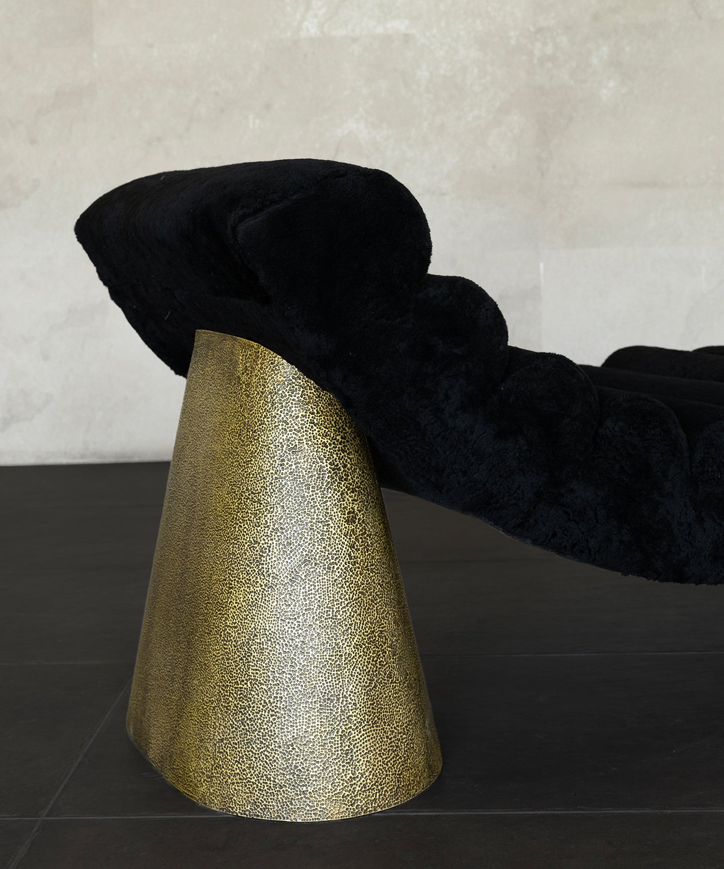 POUND CHAISE | BLACK SHEARLING