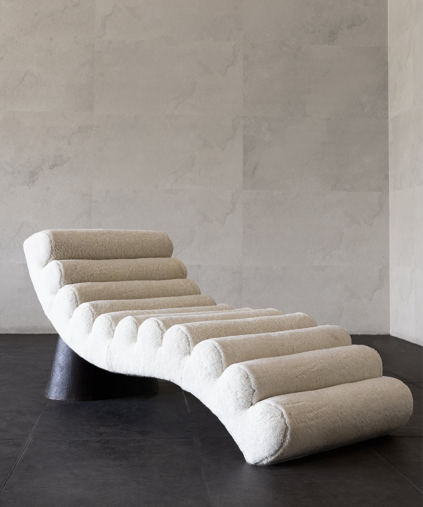 POUND CHAISE | CREAM SHEARLING