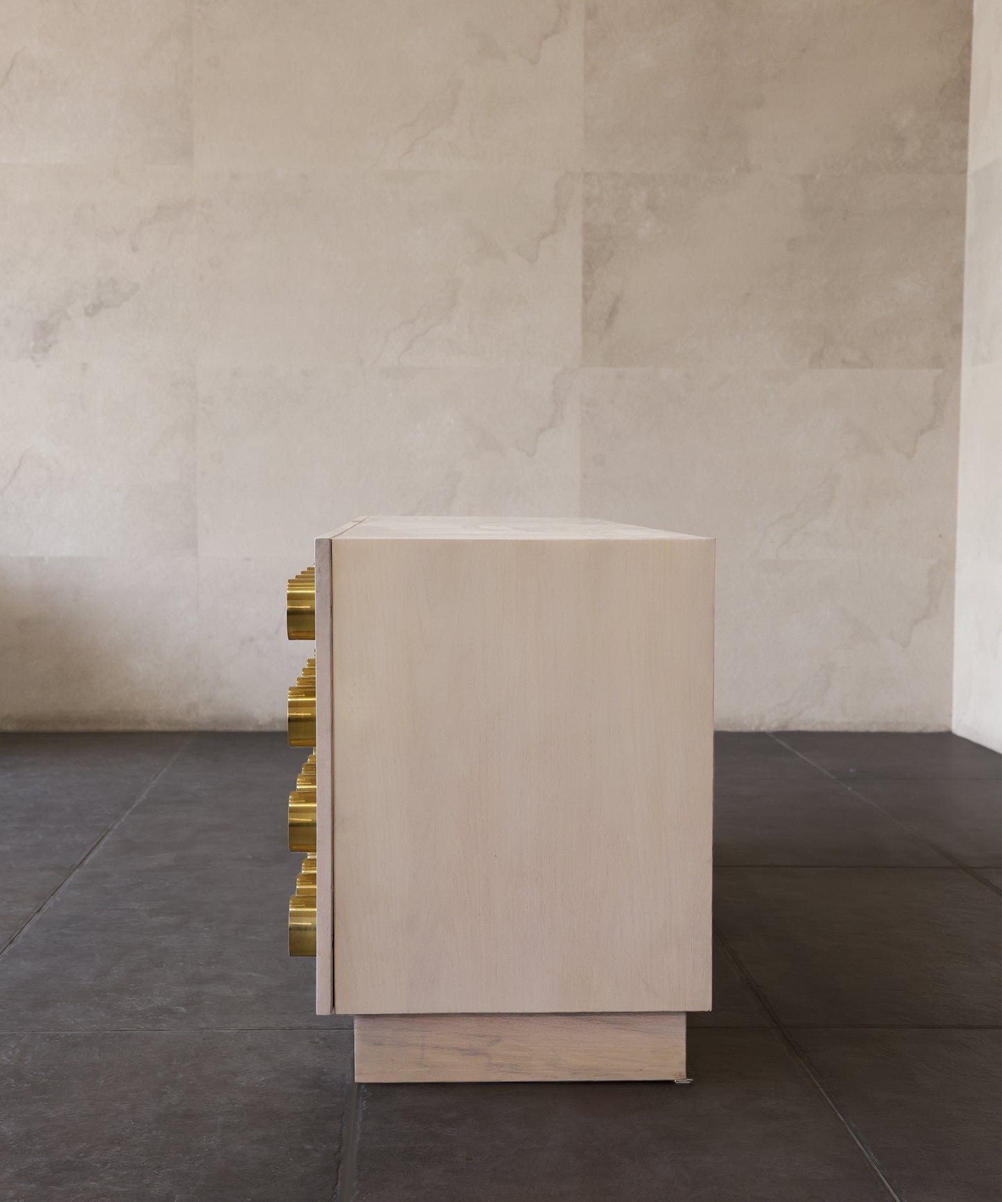 PUSH MY CREDENZA | PACIFIC RIFT OAK GLAZE