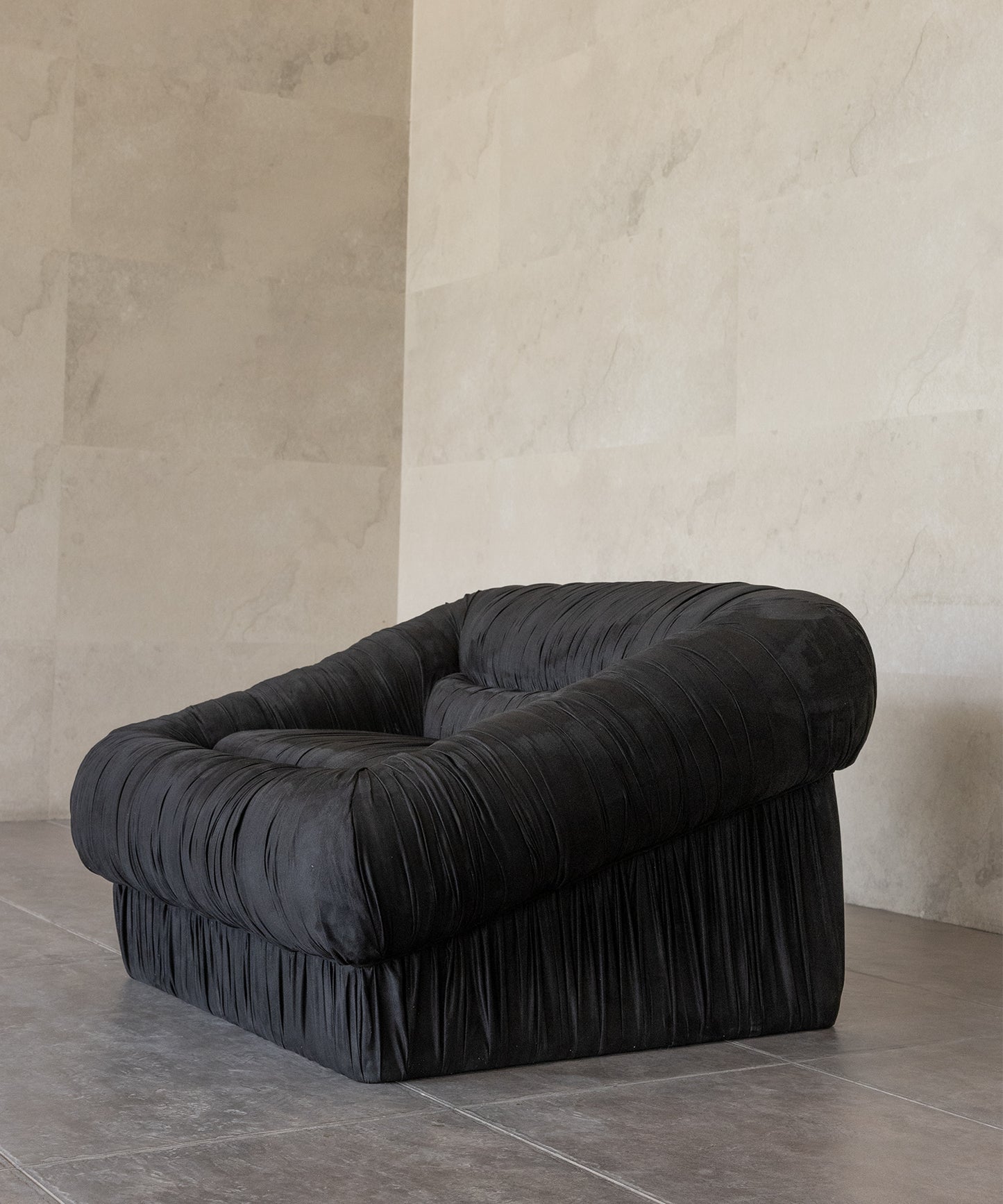 VERVE LOUNGE CHAIR | BLACK