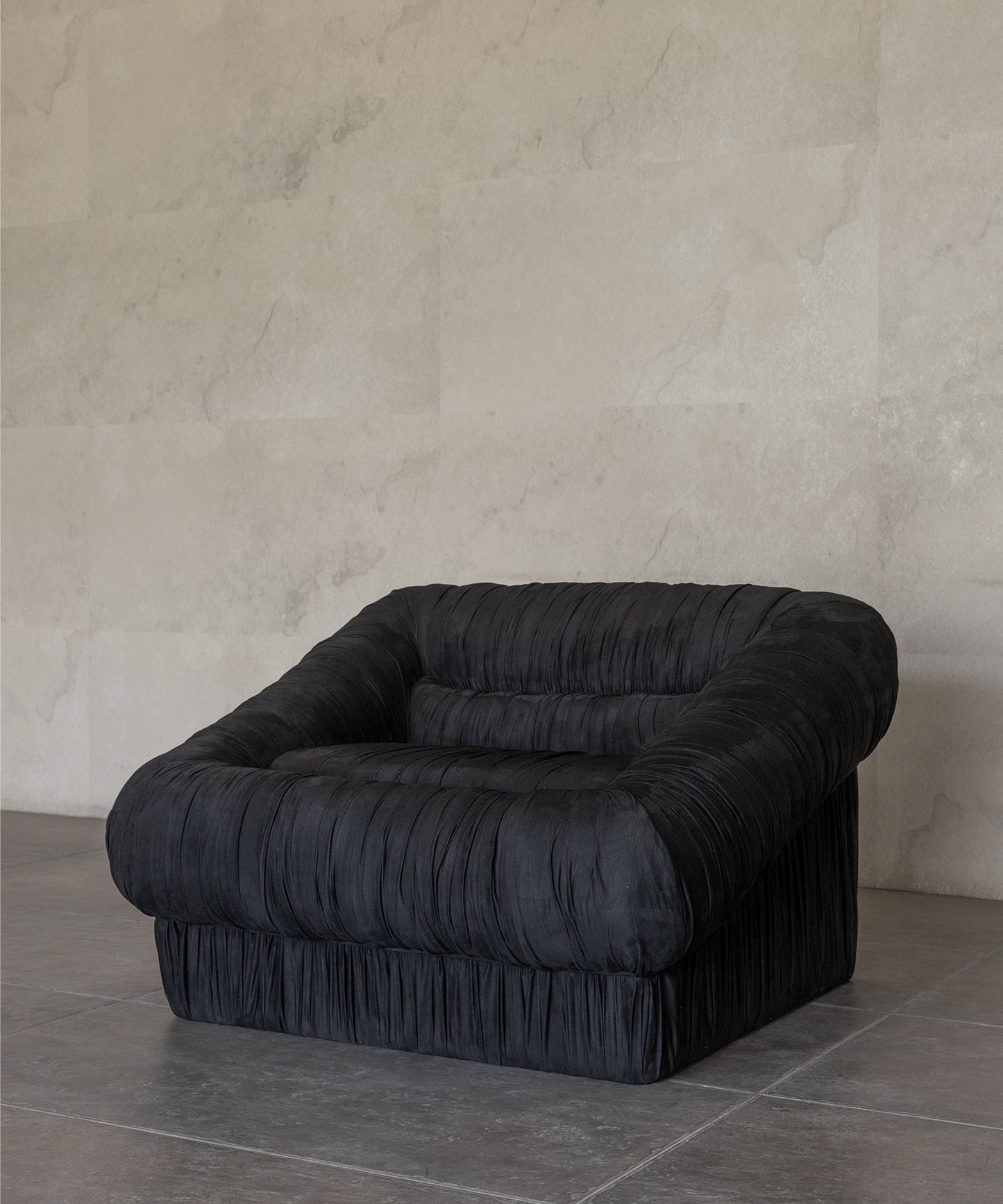 VERVE LOUNGE CHAIR | BLACK