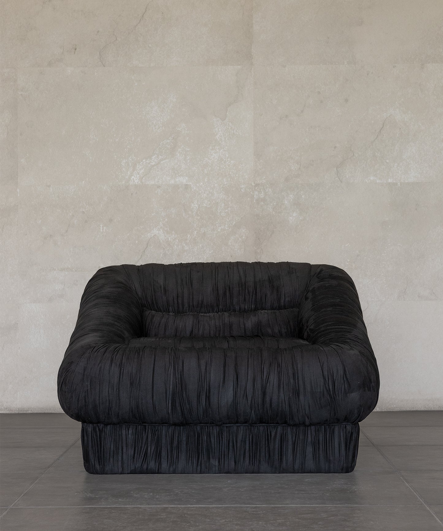 VERVE LOUNGE CHAIR | BLACK