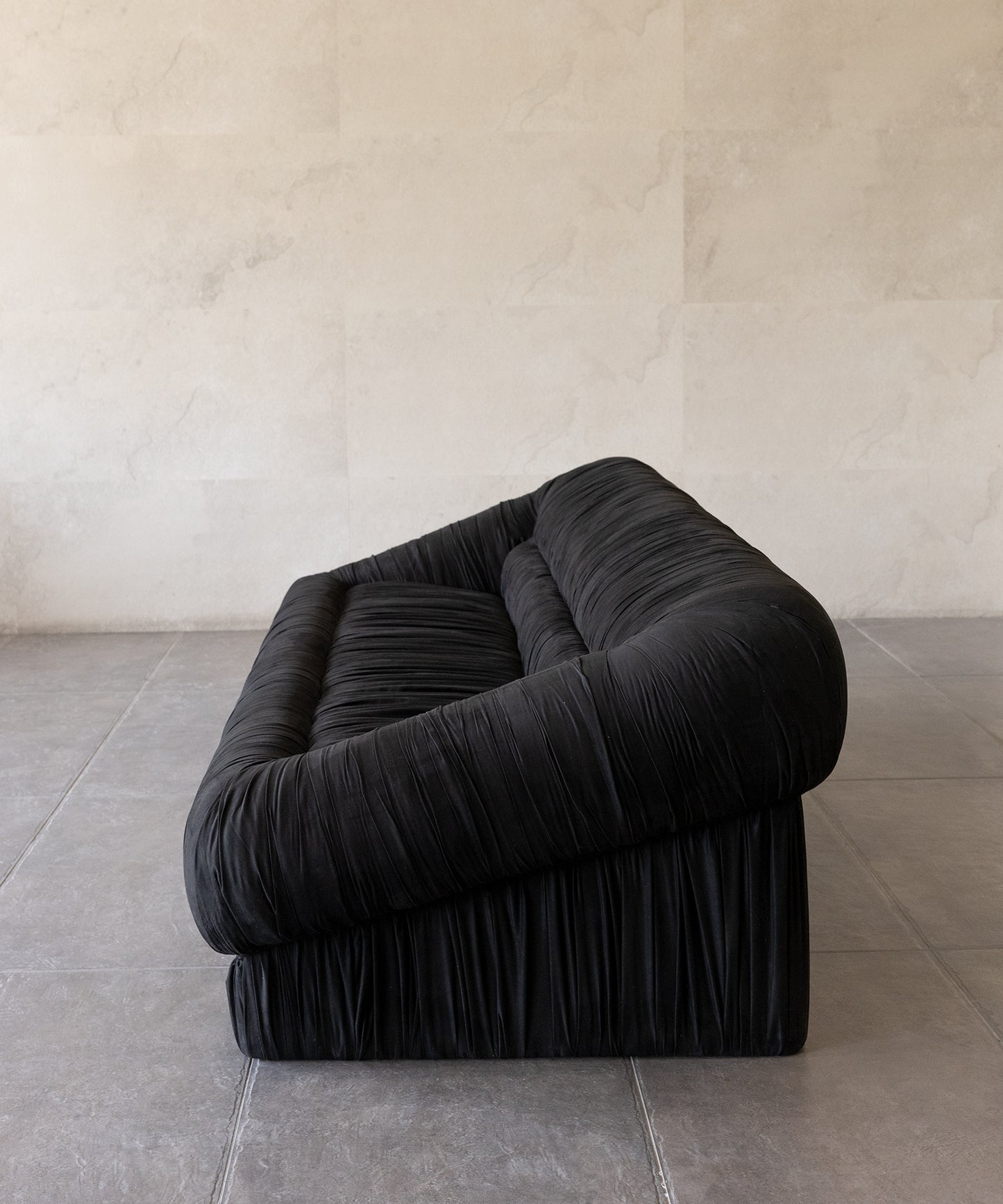 VERVE SOFA BLACK